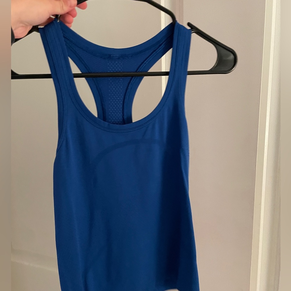 Lululemon Swiftly Tech Racerback Tank Top 2.0 *Race Length, size 2